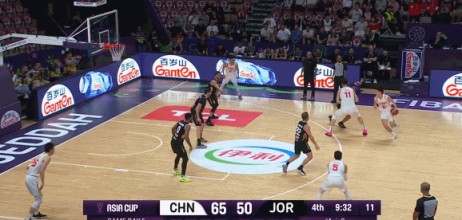 这就是射手！程帅澎弧顶借掩护再中一记三分&个人四记